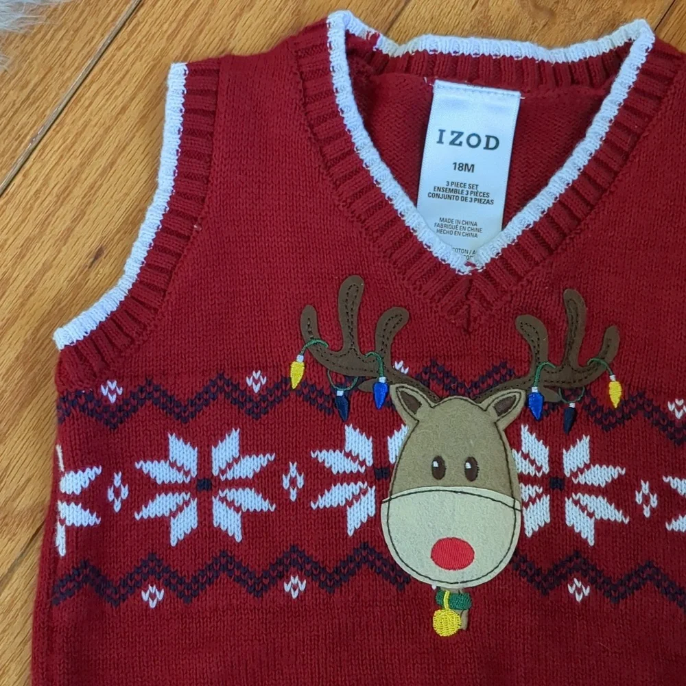18M Izod Christmas Reindeer Red Sweater Vest Holiday Animal Lights Soft
